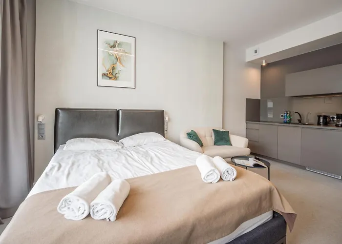 Apartment Empire Ovo