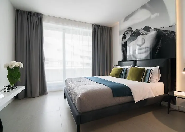 Apartment Empire Ovo *