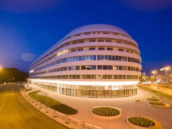 Apartment Empire Ovo