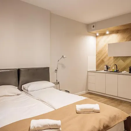 Apartment Empire Ovo *