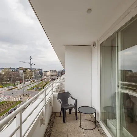 Empire Ovo * Breslau