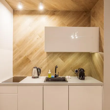 Empire Ovo * Breslau