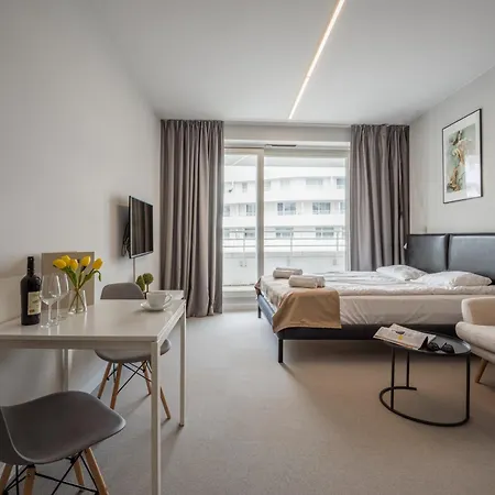 Empire Ovo Apartment