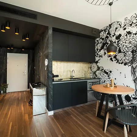 Empire Ovo * Breslau