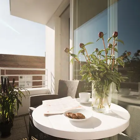 Apartment Empire Ovo Breslau